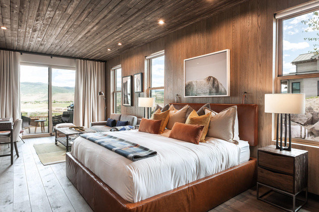Victory Ranch cabin master bedroom